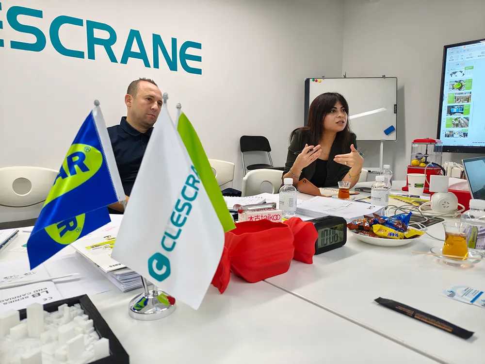 Turkish Customers Visit CLESCRANE for Technical Exchange and Factory Inspection